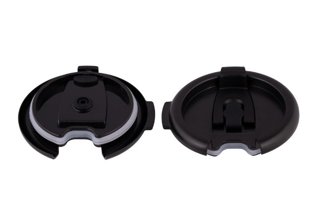 Two leHøyt tumblers side by side
